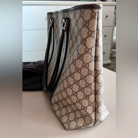 Gucci authentic bag - Picture 5 of 6